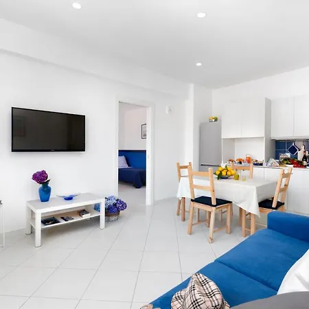Apartment Cafiero